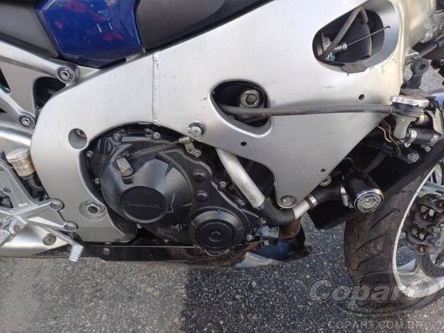 2011 HONDA CBR 1000RR 