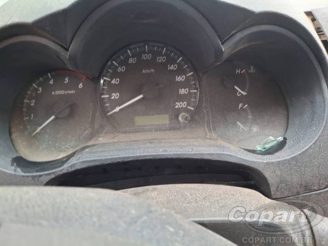 2015 TOYOTA HILUX CS 