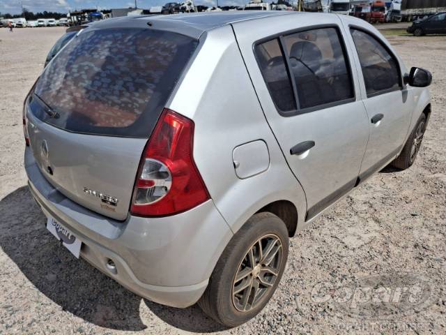2010 RENAULT SANDERO 