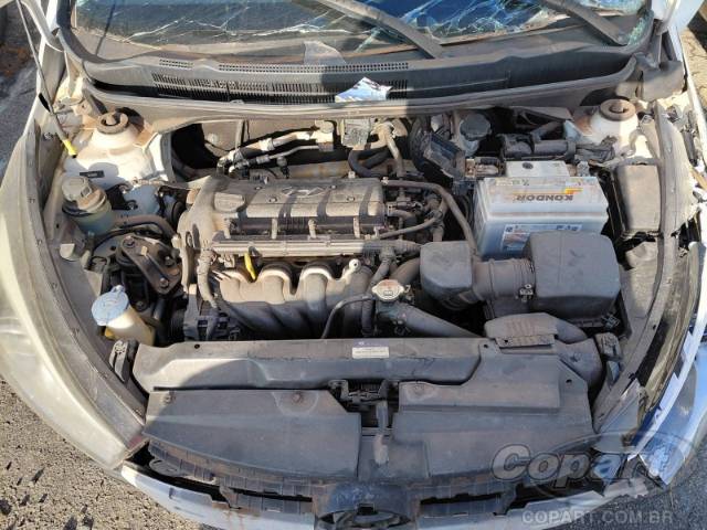 2016 HYUNDAI HB20S 