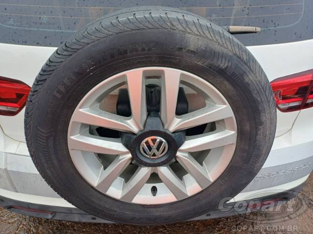 2016 VOLKSWAGEN FOX 