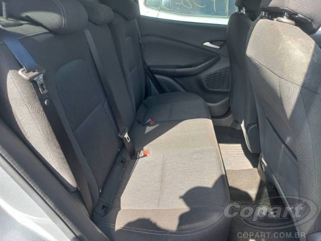 2026 CHEVROLET TRACKER 