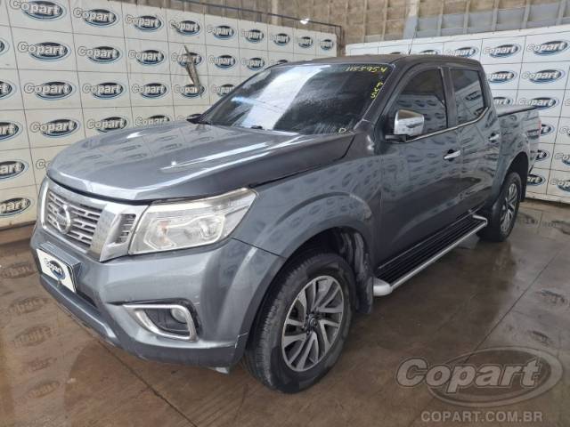 2021 NISSAN FRONTIER CD 