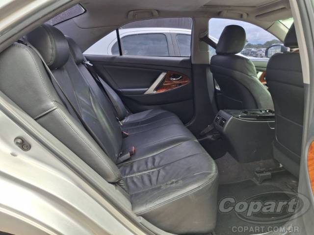 2010 TOYOTA CAMRY 