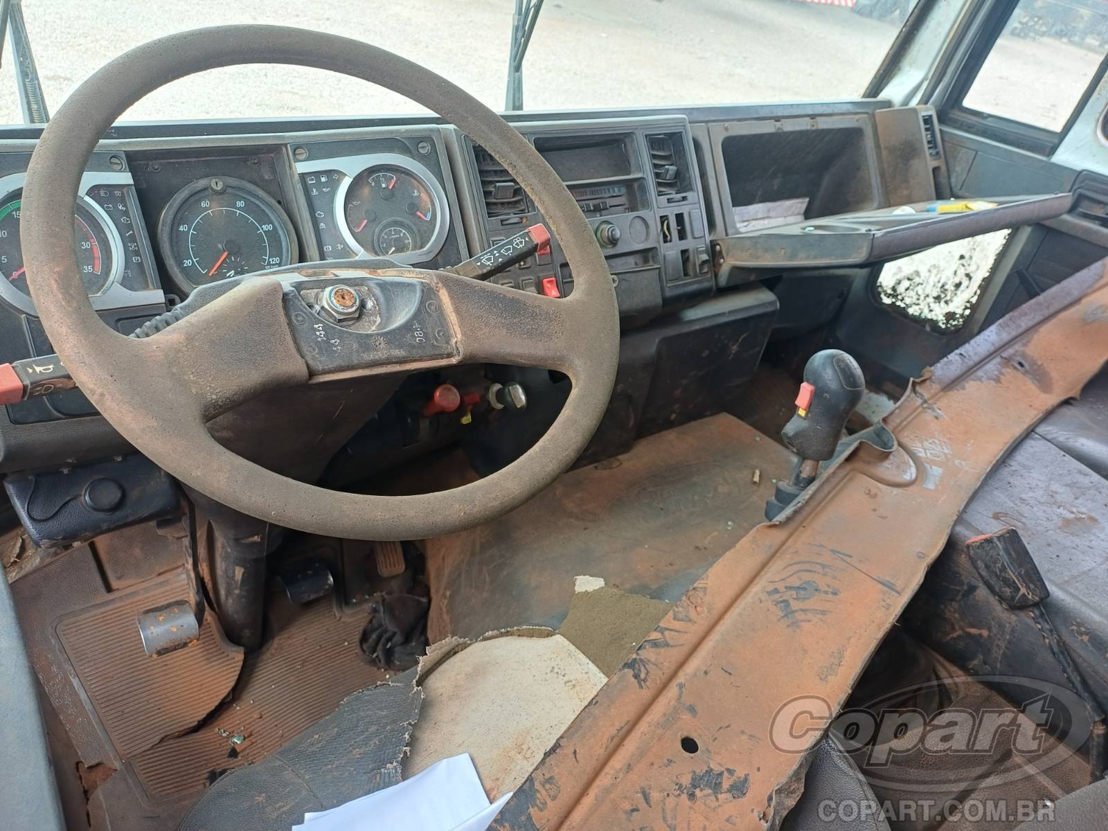 Foto 9 de 10: 2011 FORD CARGO 1517E