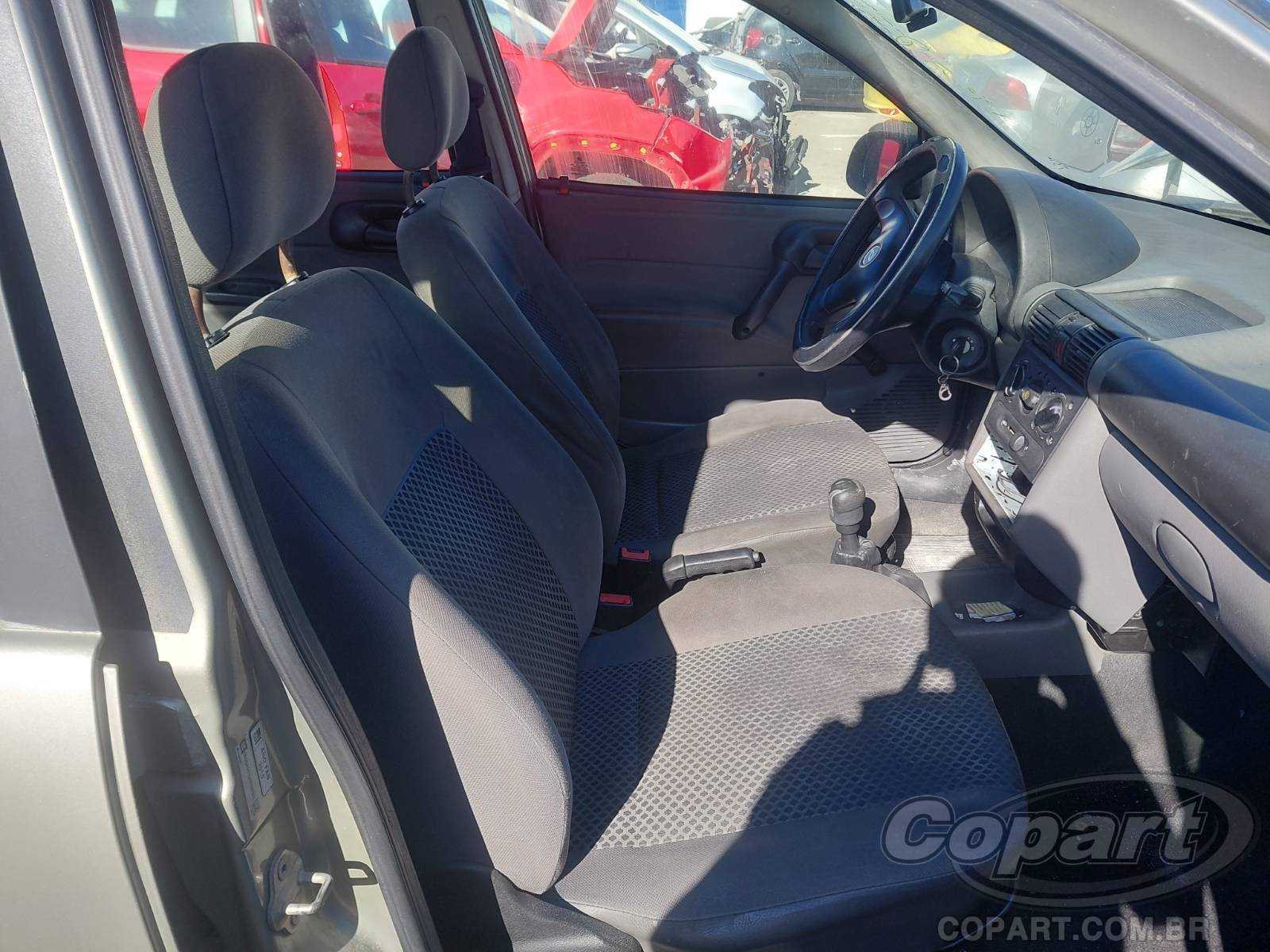 2010 CHEVROLET CLASSIC — foto 5 de 11