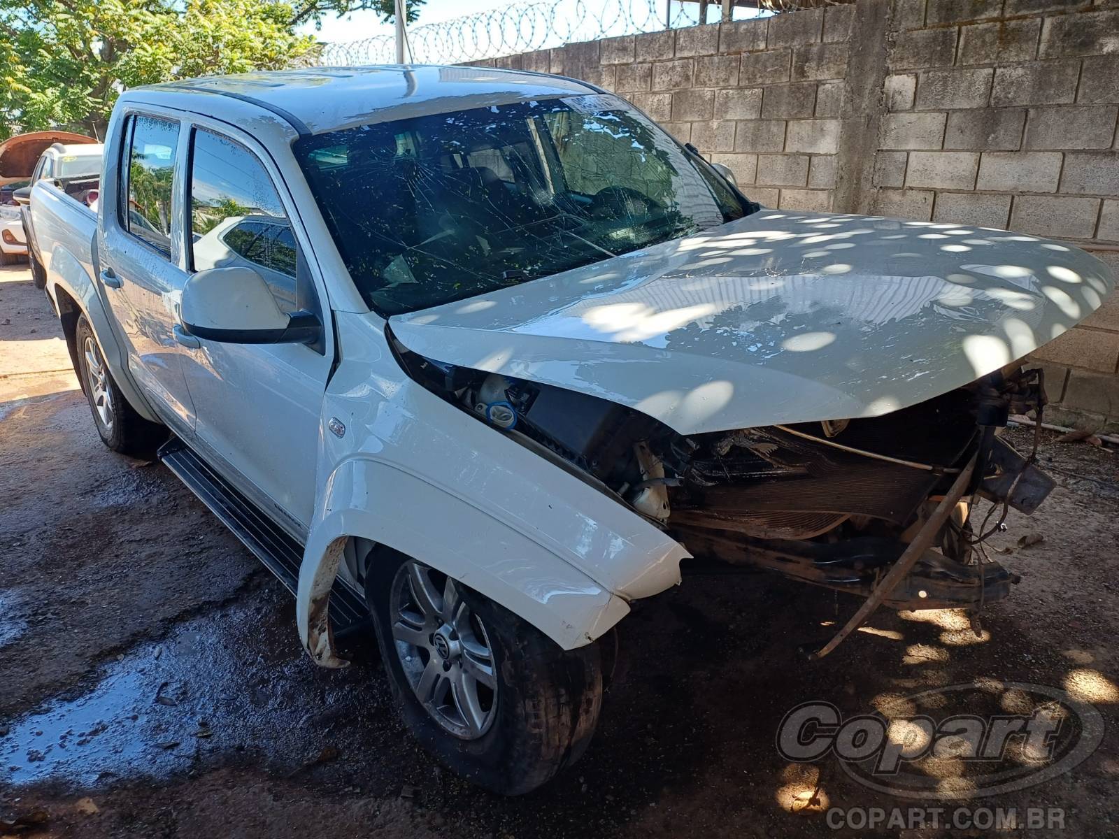 Veículo VOLKSWAGEN Amarok 2014 VOLKSWAGEN AMAROK Trendline 4Motion 2.0 TDI BiTurbo 2014 em leilão