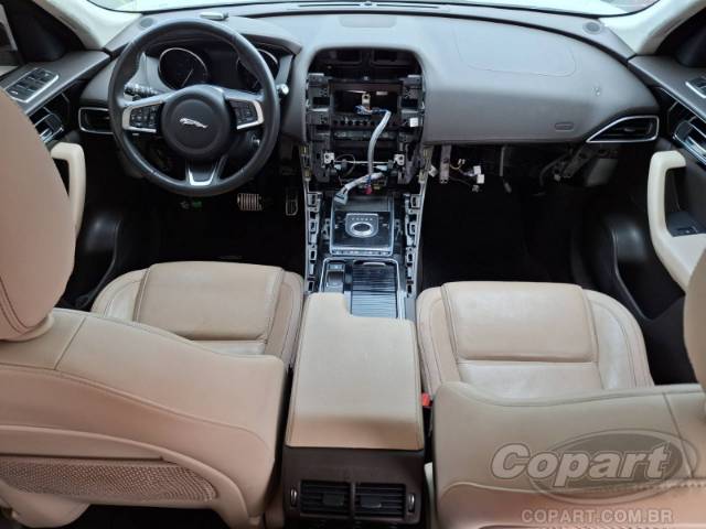 2019 JAGUAR F-PACE 