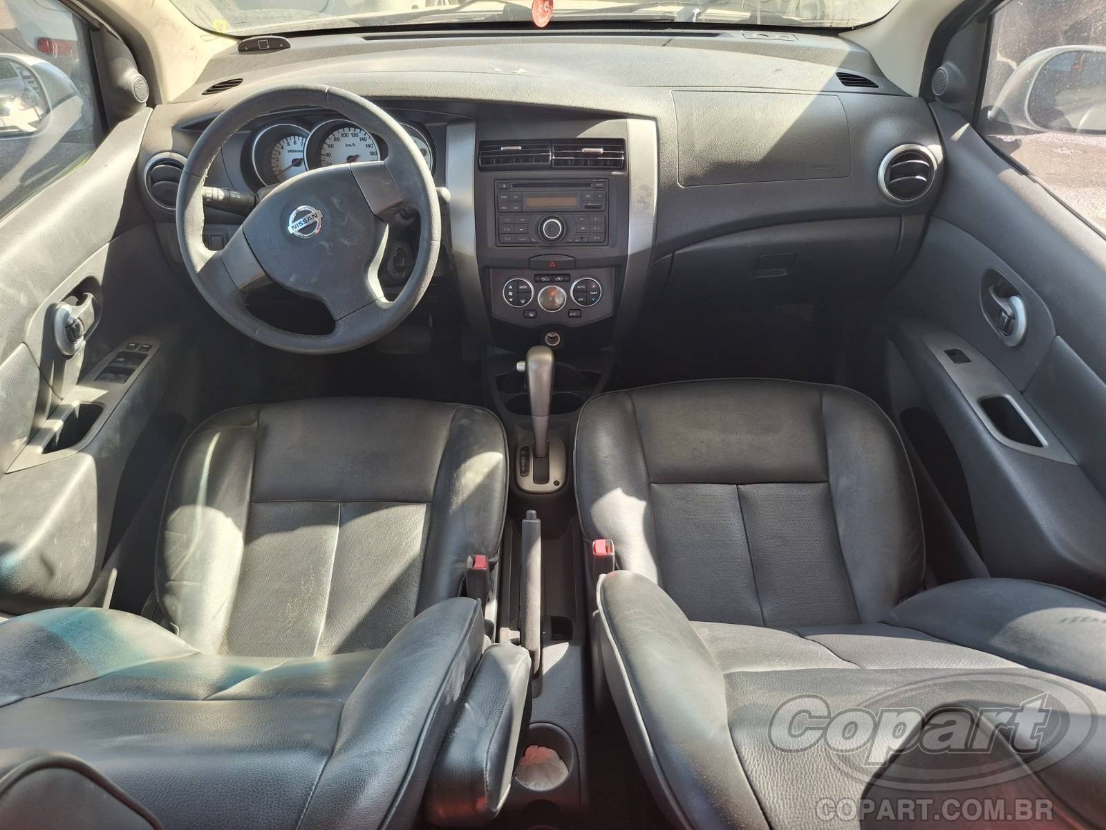 2014 NISSAN LIVINA — foto 9 de 10