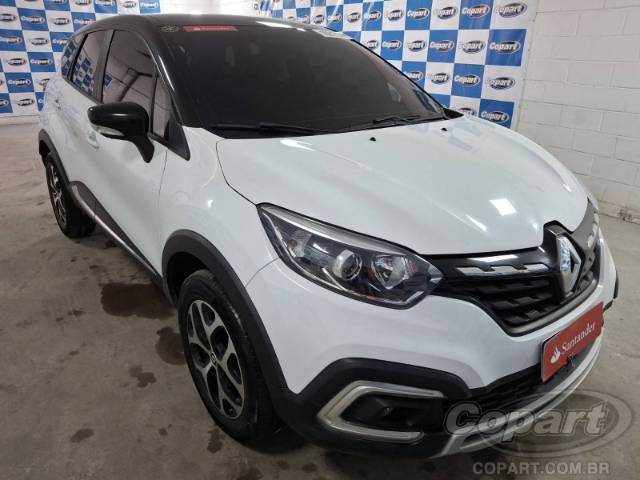 2022 RENAULT CAPTUR 