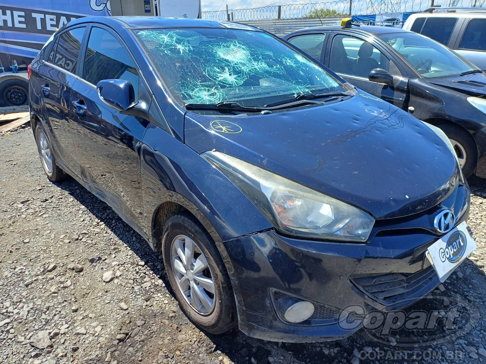 Veículo Hyundai HB20S HYUNDAI HB20S Comfort Plus 1.0 12V CVVT 2013 2014 em leilão