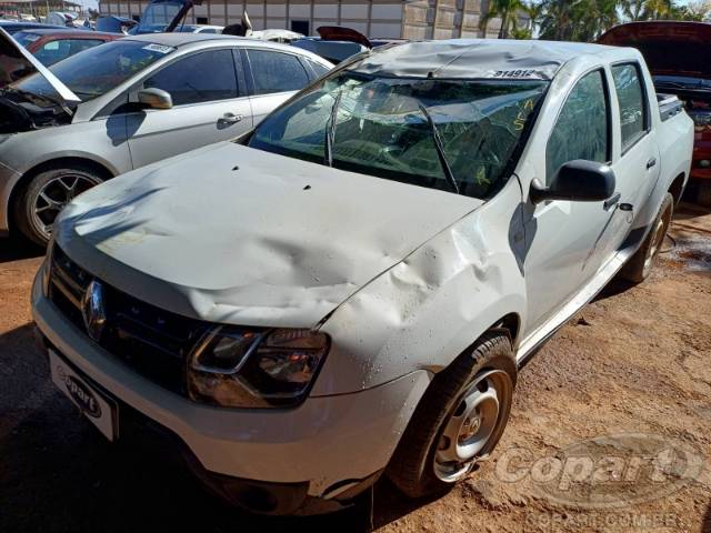 2022 RENAULT DUSTER OROCH 