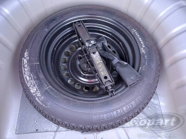 2025 NISSAN Kicks Play 