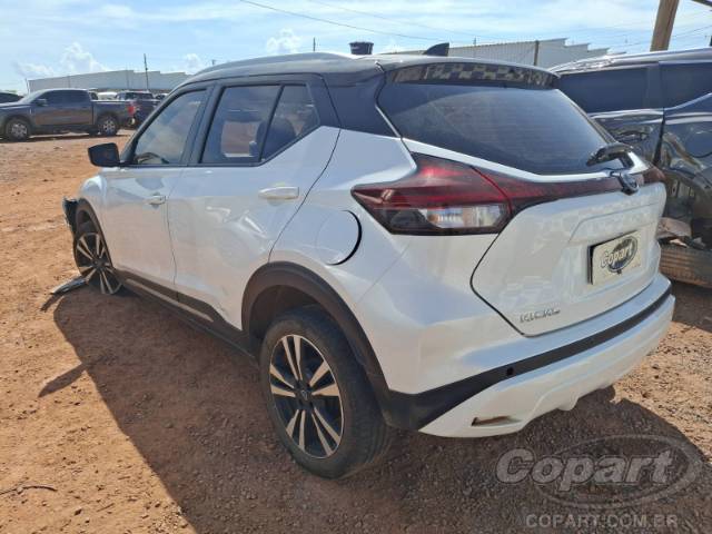 2024 NISSAN KICKS 