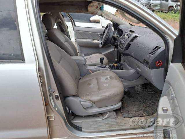 2009 TOYOTA HILUX CD 