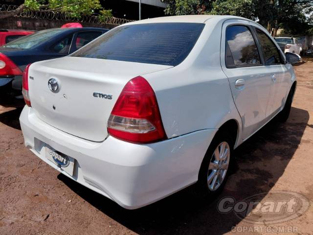 2021 TOYOTA ETIOS SEDA 
