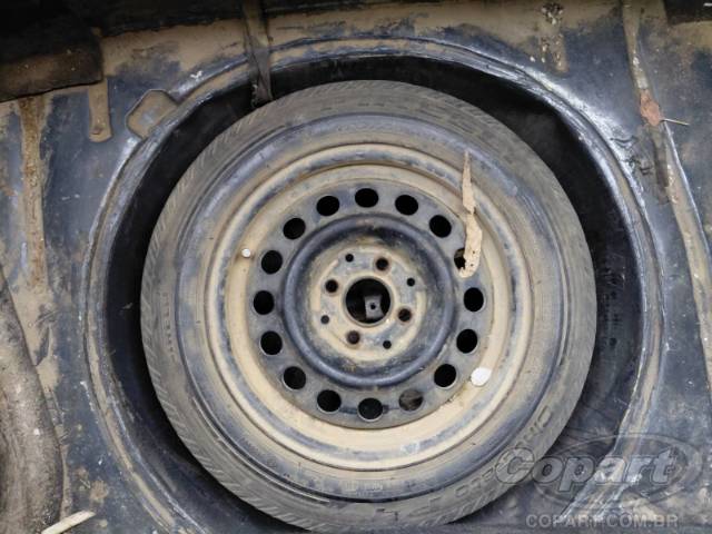 2010 VOLKSWAGEN GOL 