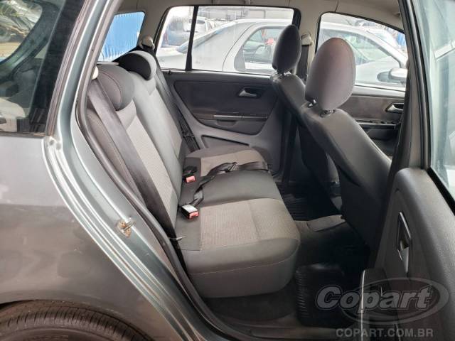 2011 VOLKSWAGEN SPACEFOX 