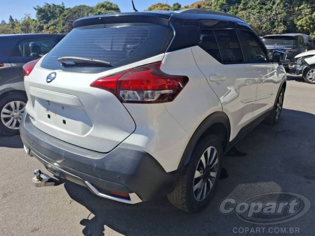 2020 NISSAN KICKS 