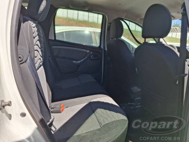 2015 RENAULT DUSTER 