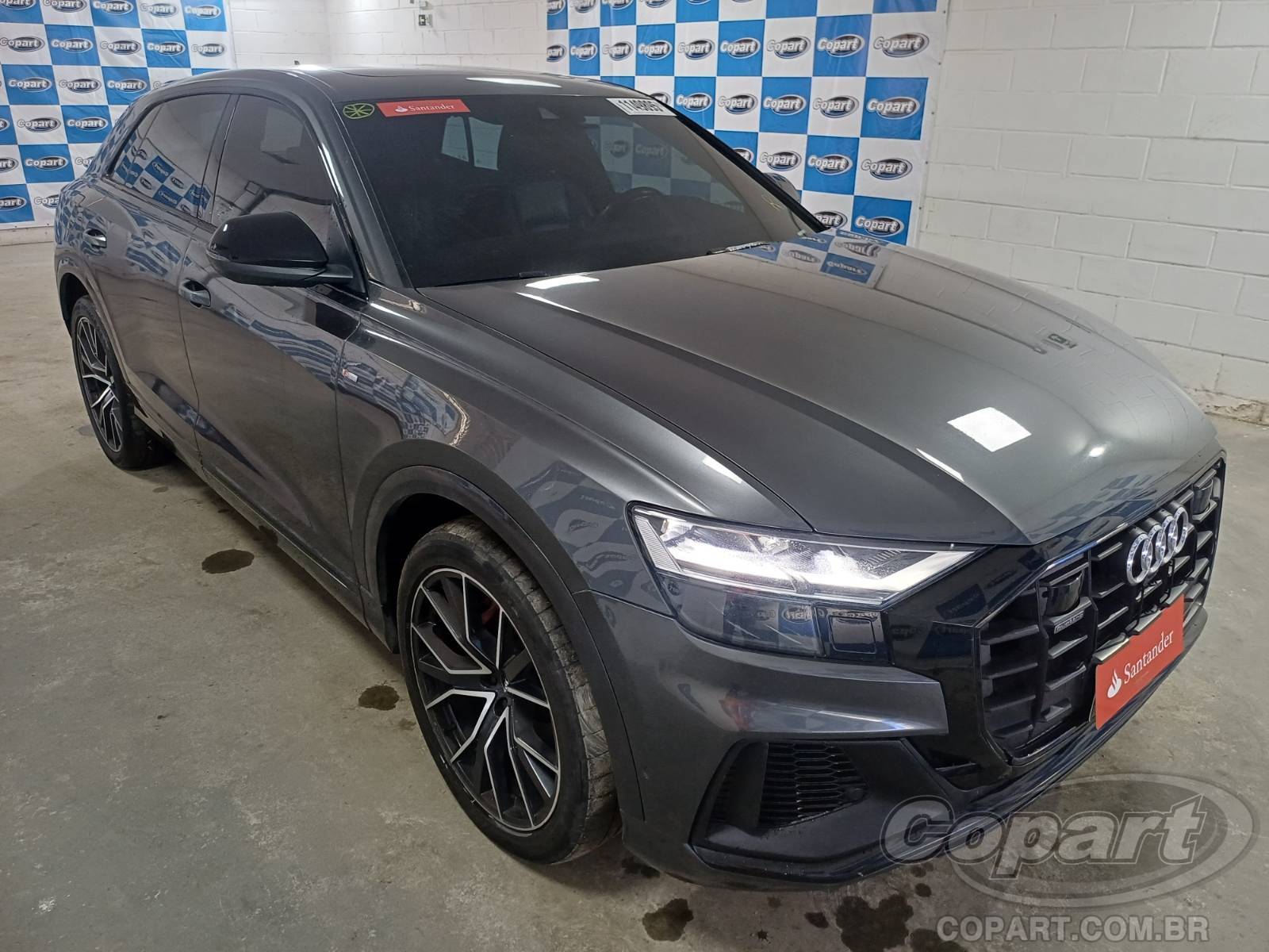 2019 AUDI Q8