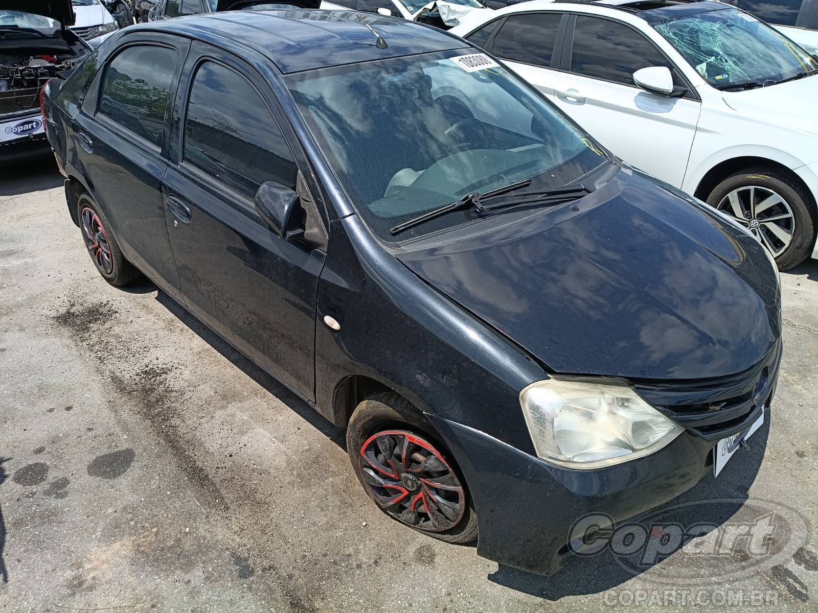 Veículo Toyota Etios Toyota Etios Seda XS 1.5 16V 2013 2013 em leilão