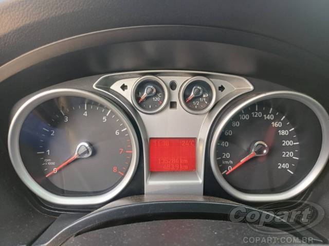 2009 FORD FOCUS SEDAN 