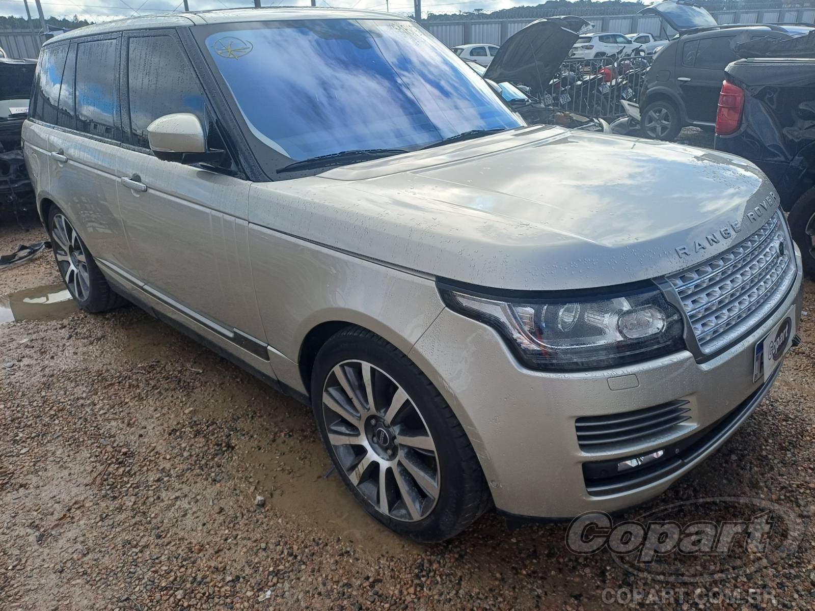 Veículo Land Rover RANGE ROVER Land Rover Range Rover Autobiography 4.4 V8 Turbo 2014 Colisão Média Monta 2014 em leilão
