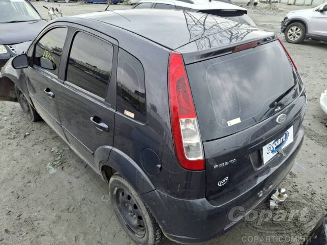 2010 FORD FIESTA 
