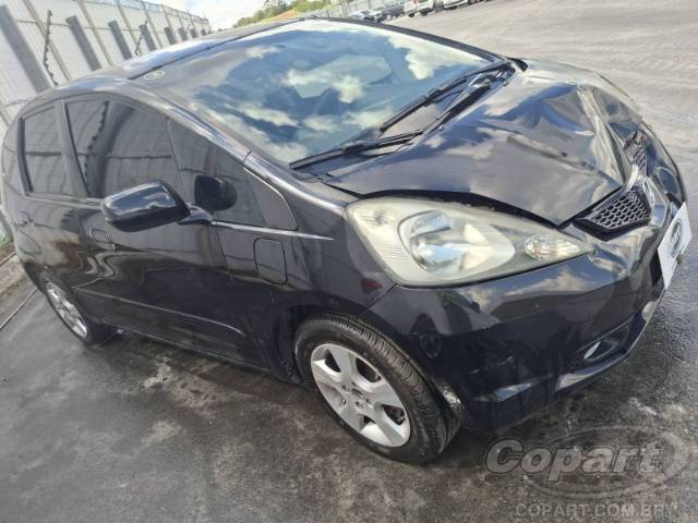2010 HONDA FIT 