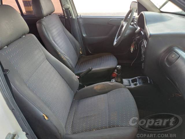 2004 VOLKSWAGEN GOL 