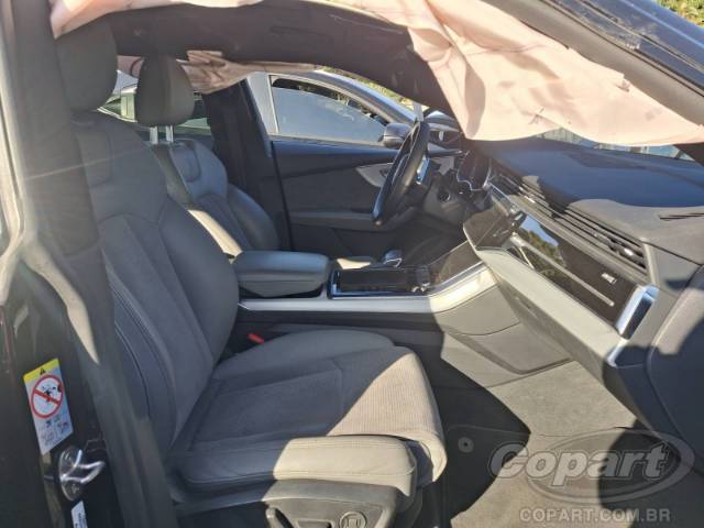 2022 AUDI Q8 