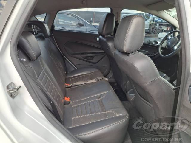 2015 FORD FIESTA 