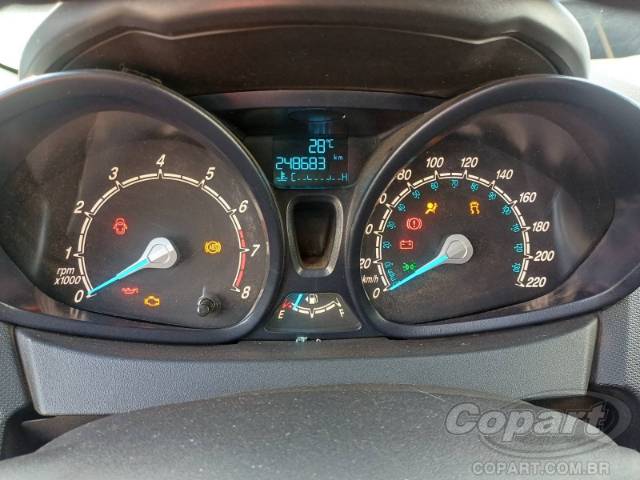 2015 FORD FIESTA 