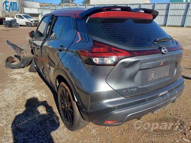 2023 NISSAN KICKS 