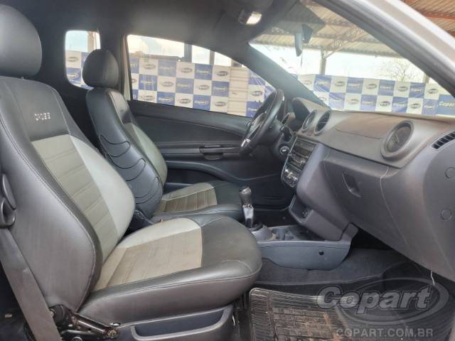 2014 VOLKSWAGEN SAVEIRO CE 