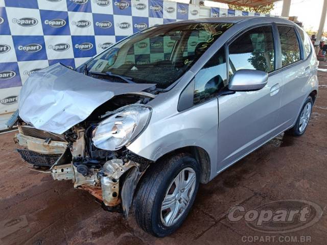 2014 HONDA FIT 