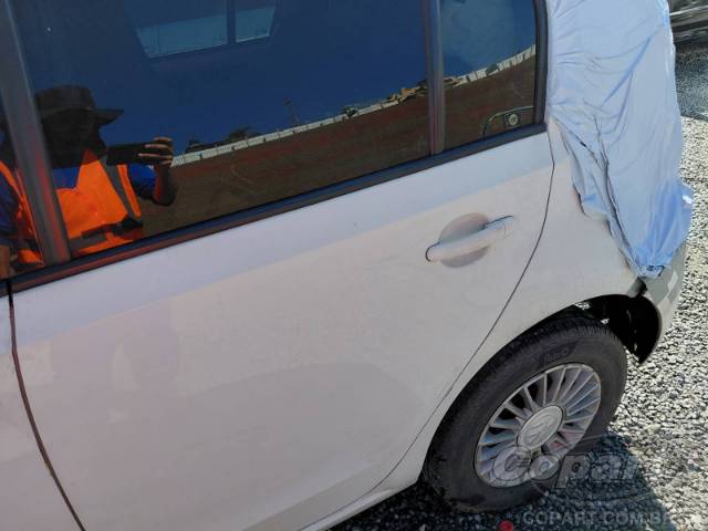 2017 VOLKSWAGEN UP 