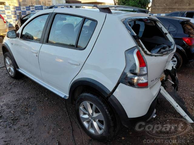 2014 RENAULT SANDERO 