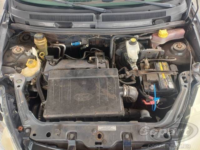 2011 FORD KA 