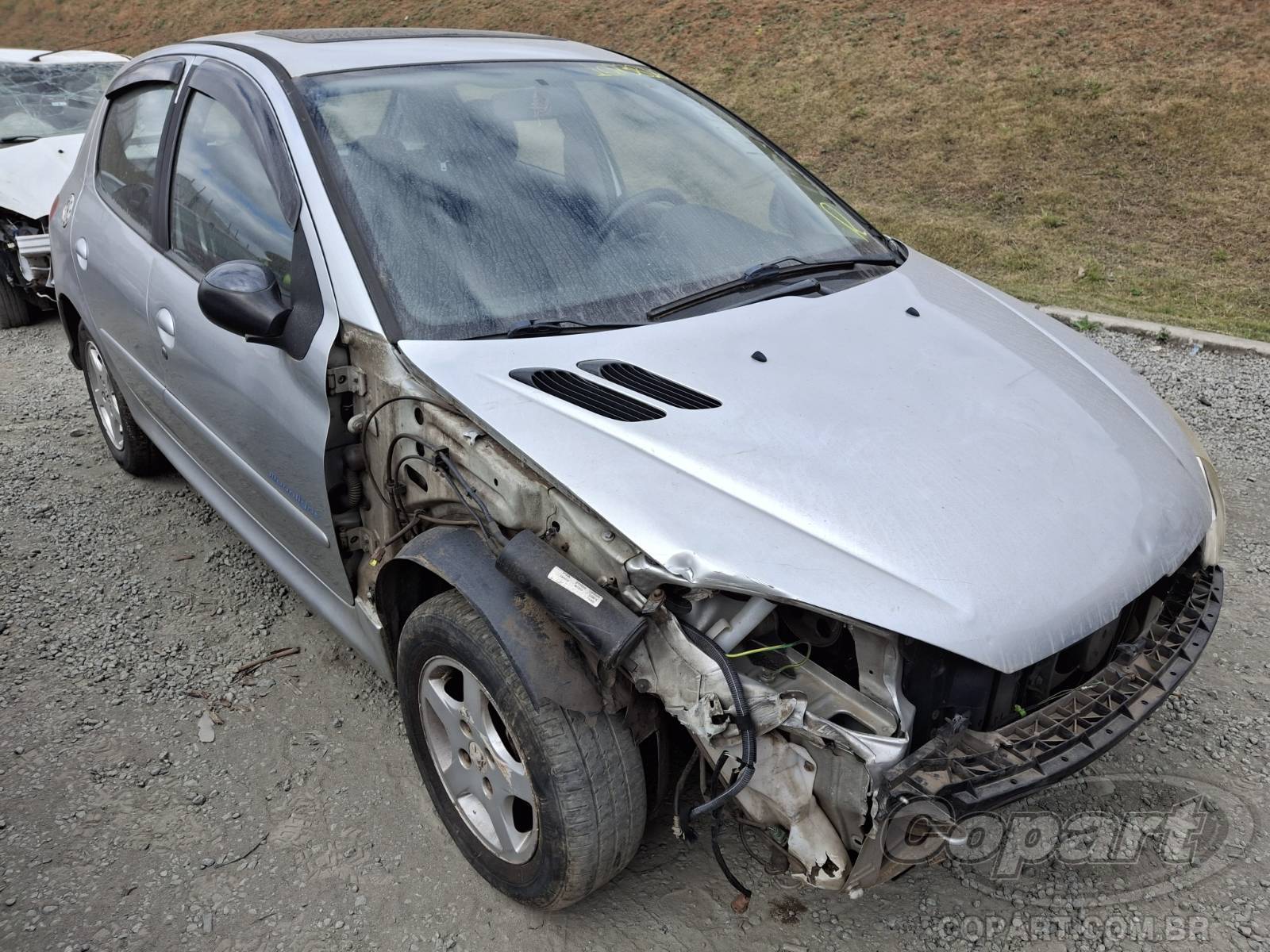 Veículo Peugeot 206 PEUGEOT 206 Moonlight 1.4 2008 2008 em leilão