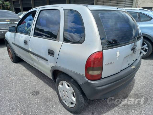 1999 CHEVROLET CORSA 