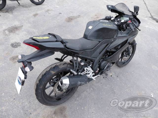 2026 YAMAHA YZF R15 