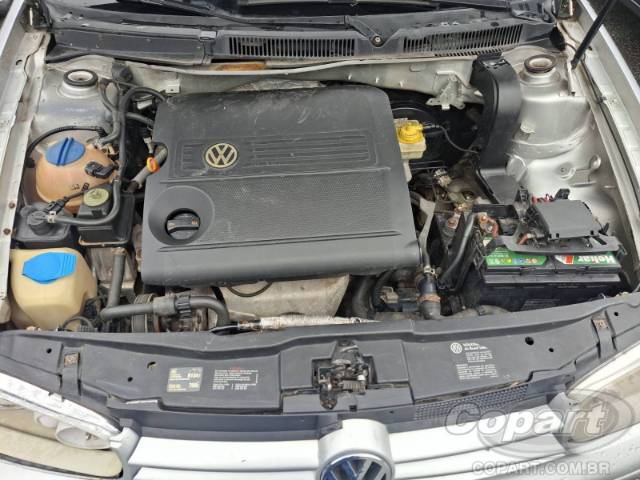 2005 VOLKSWAGEN GOLF 