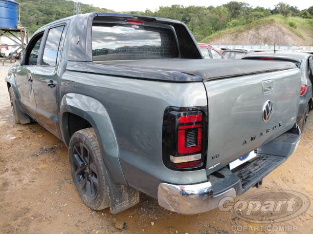 2025 VOLKSWAGEN AMAROK 