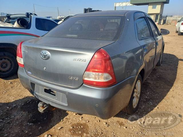 2014 TOYOTA ETIOS SEDA 