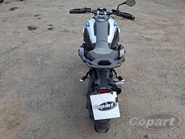 2026 BMW R 1300 