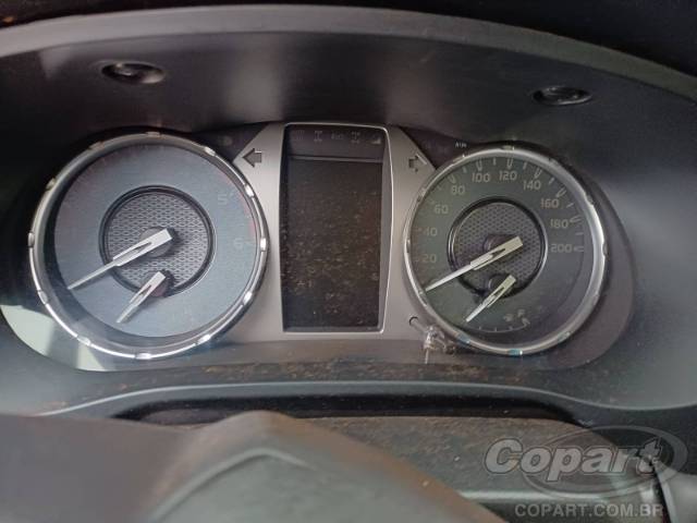 2022 TOYOTA HILUX CD 