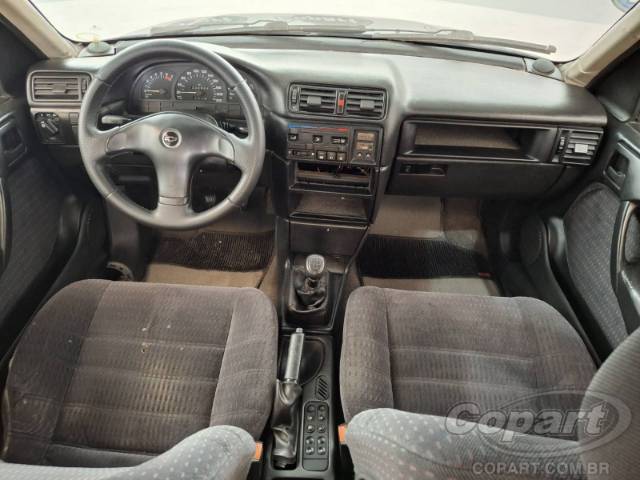 1995 CHEVROLET VECTRA 