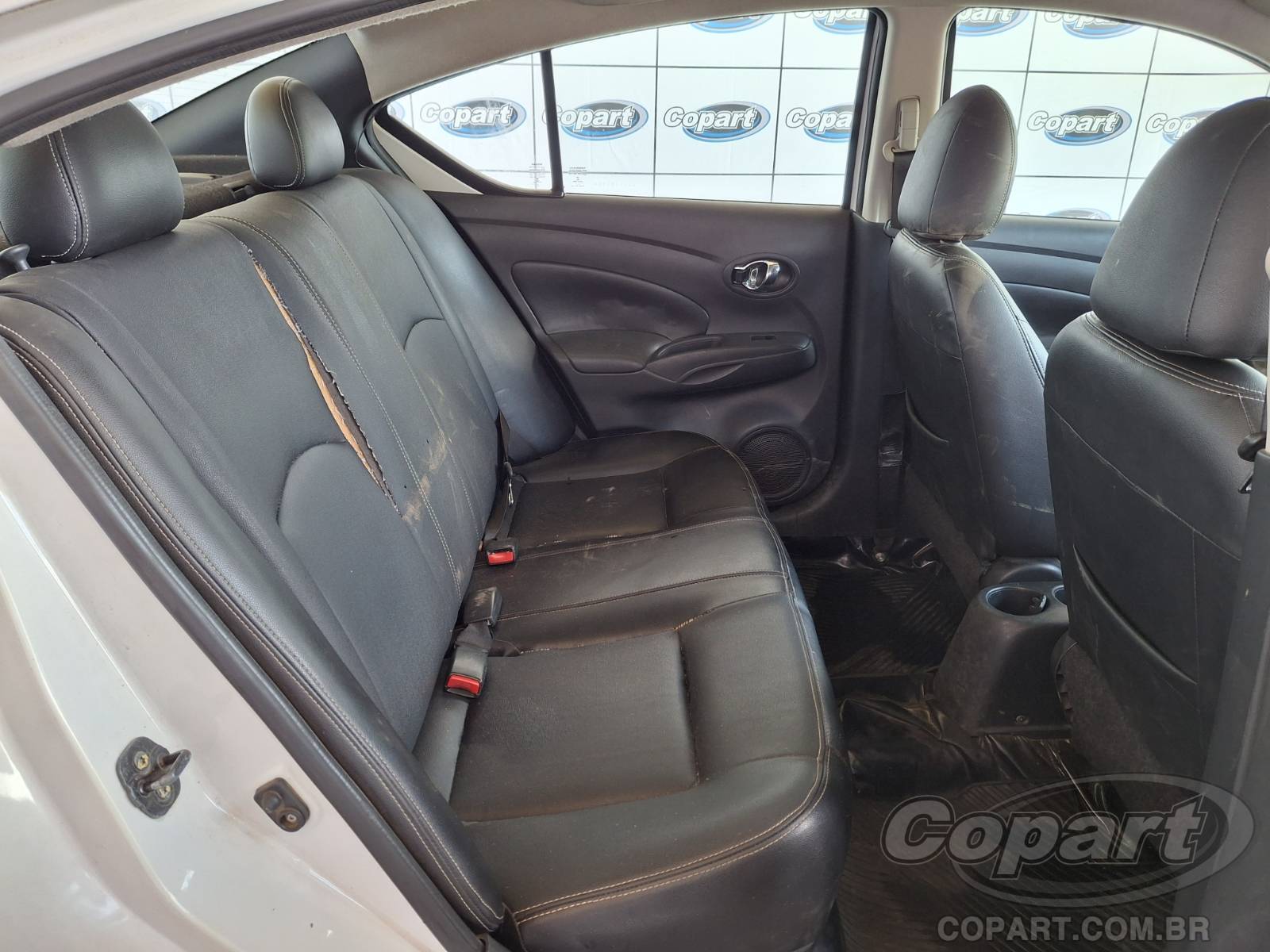 Foto 6 de 10: 2017 NISSAN VERSA